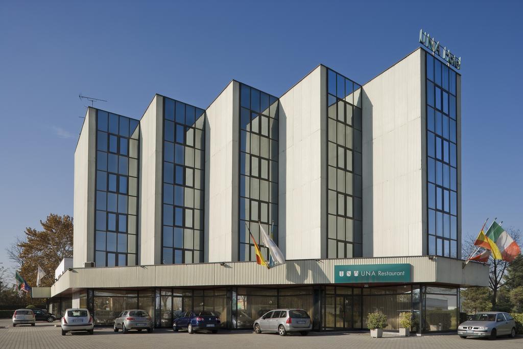Una Hotel Lodi Exterior foto